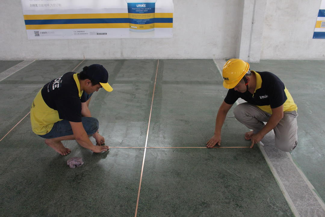 力特克環氧樹脂防靜電中涂地坪漆 力特克環氧樹脂防靜電中涂地坪漆